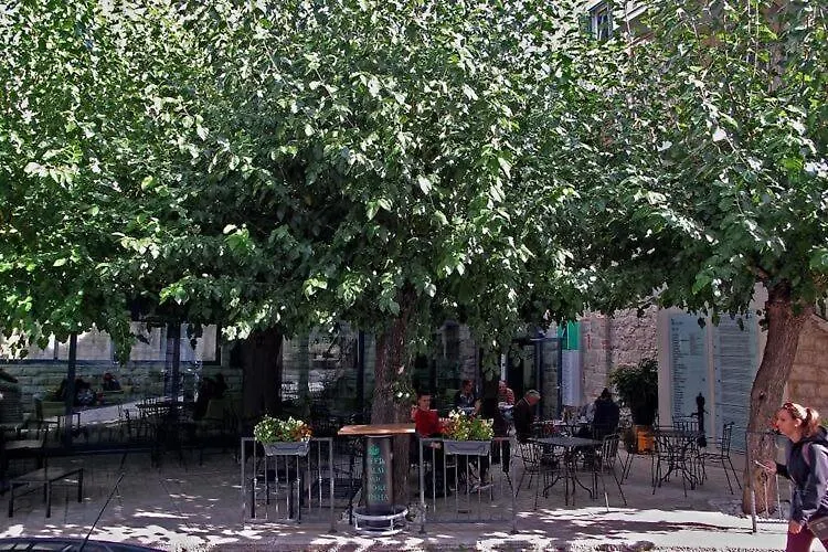 Studio Apartment Sretna - Studio Apartment Split